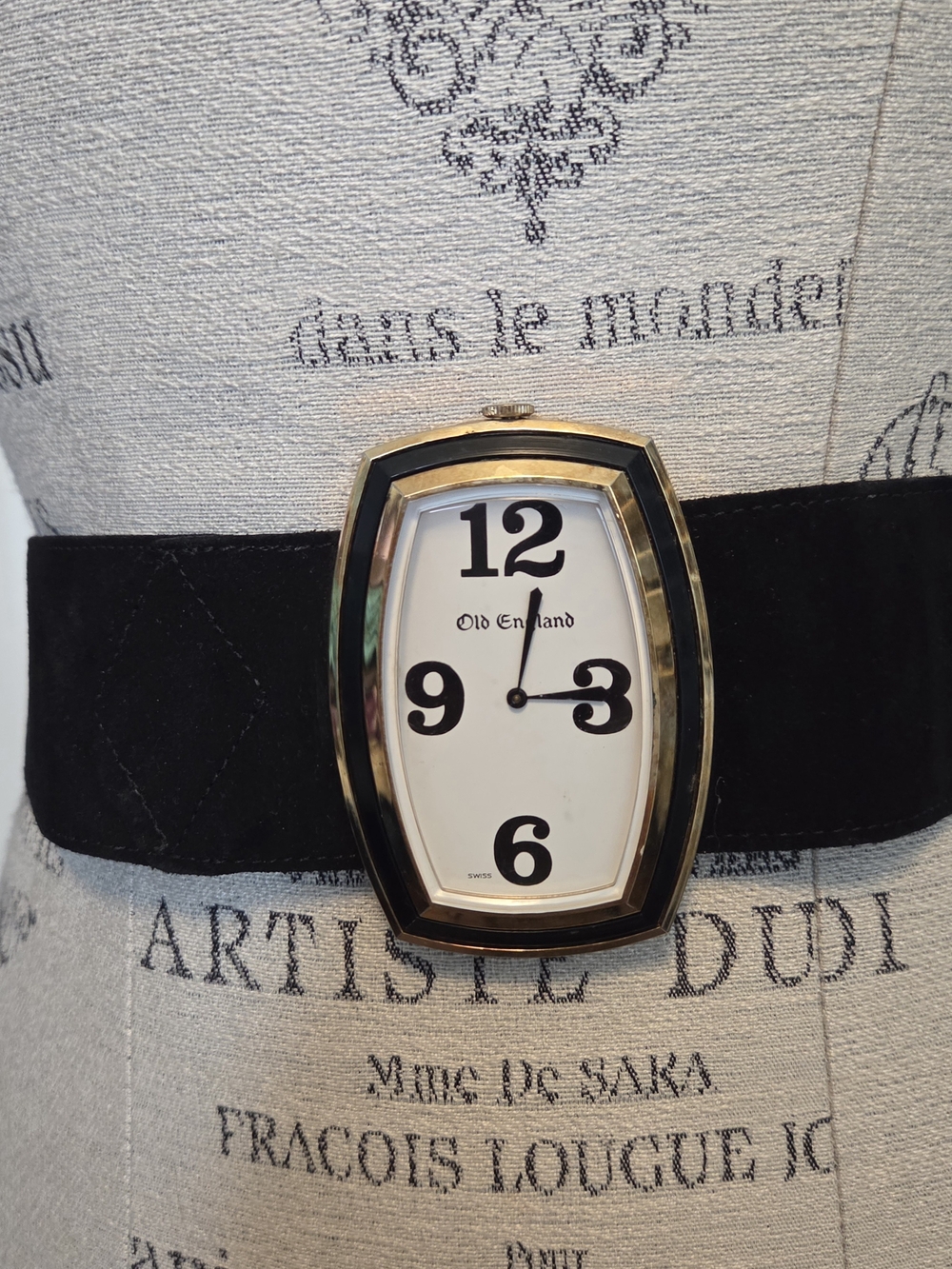 Vintage Black Suede Belt with Decorative Watch Face Buckle - Picture 2 of 16